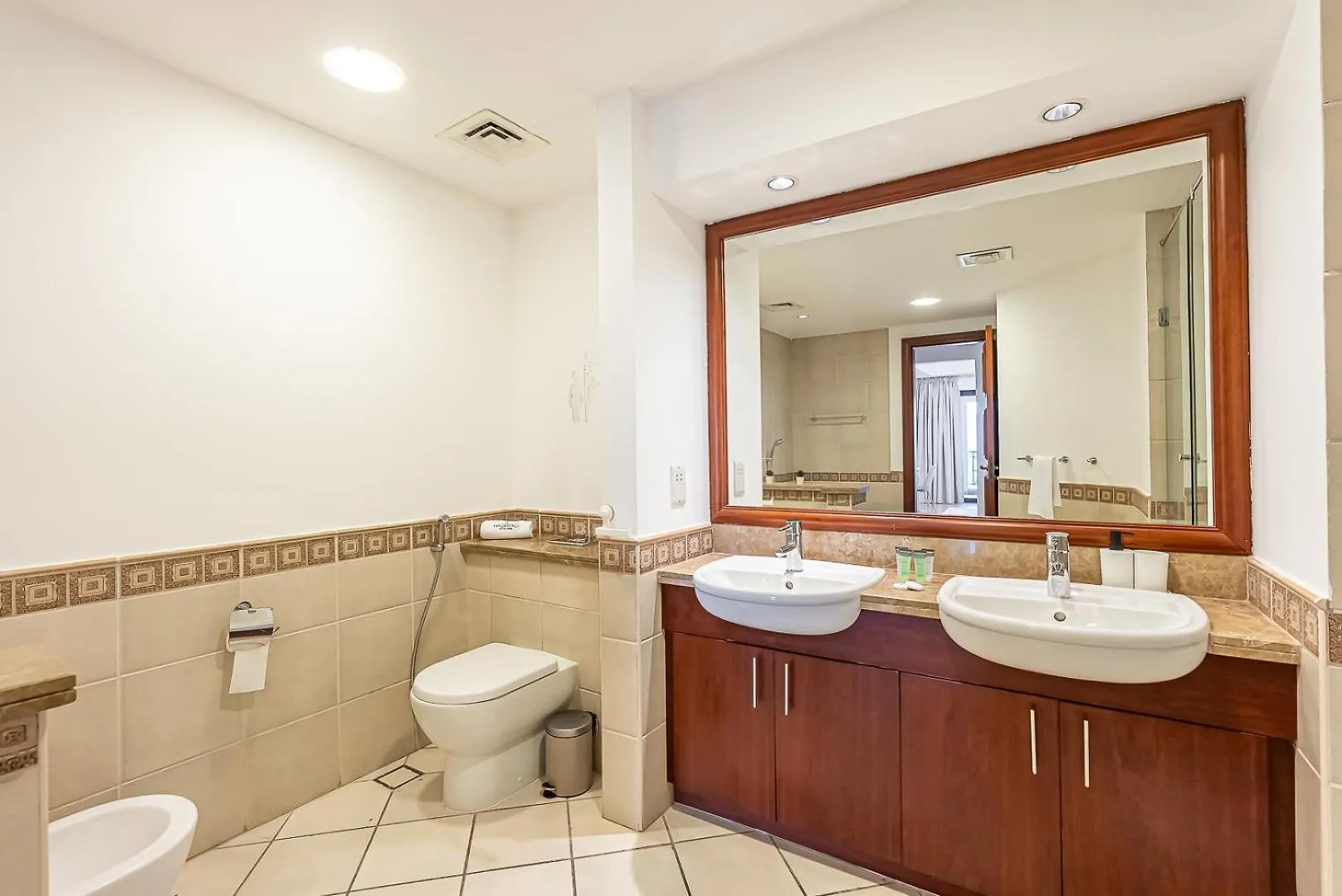 Elegant 1Bdr Apartment In Palm Jumeirah View I Golden Mile Dubai United Arab Emirates